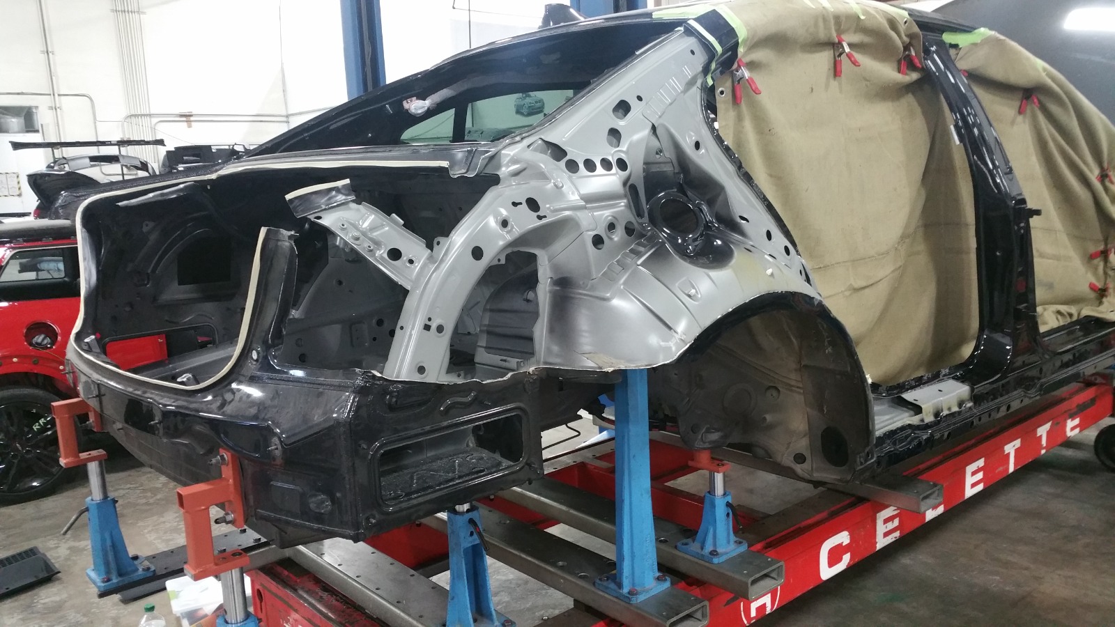 Auto Body Frame Repair
